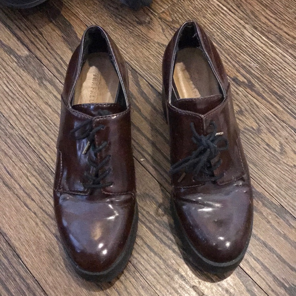 Zara platform - Picture 2 of 3